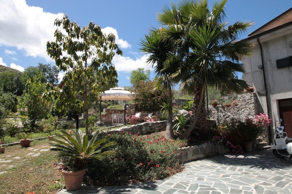 B & B Korello Gasponi Екстер'єр фото