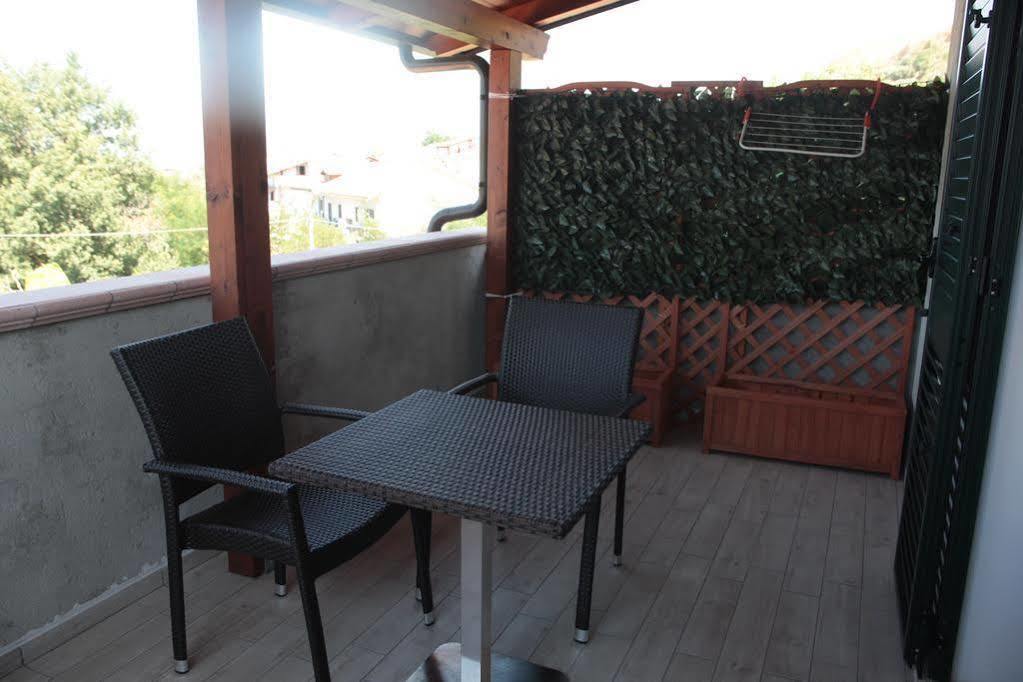 B & B Korello Gasponi Екстер'єр фото
